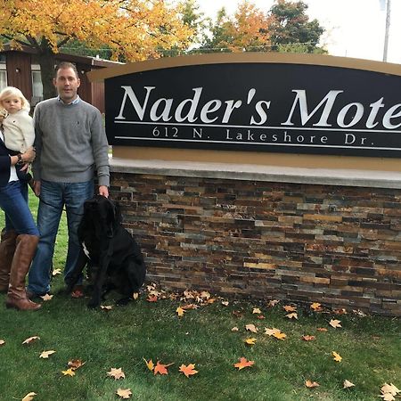 Nader'S Motel & Suites 拉丁顿 外观 照片